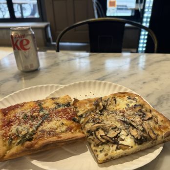 Brooklyn Pizza Masters - Pizza Near Me - New York, New York Brooklyn Pizza Masters - Pizza Near Me - New York, New York