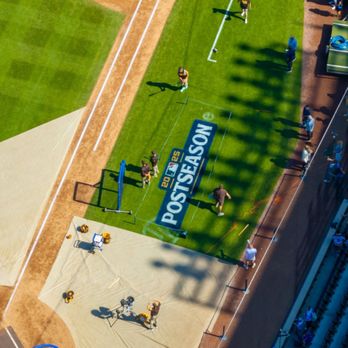 Chicago Cubs Virtual Waiting Room - Stadiums & Arenas Near Me - Chicago, Illinois Chicago Cubs Virtual Waiting Room - Stadiums & Arenas Near Me - Chicago, Illinois