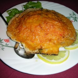 FuGaKyu Japanese Cuisine - Brookline - HOTATE KAIYAKI Baked scallop, crab stick, tobikko, spicy mayo & cheese.