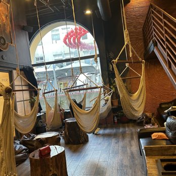 Roxa Hammock Cafe - Cafes Near Me - Santa Cruz, California