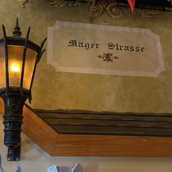 Gustav's - Wall decor - Pubs Near Me - Vancouver, Washington