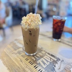 Veskolini Cafe - Iced gingerbread coffee. 1/10/2026