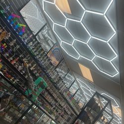 Vape City - Glass wall