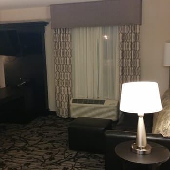 Hampton Inn & Suites Roanoke Airport - Hotels Near Me - Roanoke, Virginia Hampton Inn & Suites Roanoke Airport - Hotels Near Me - Roanoke, Virginia