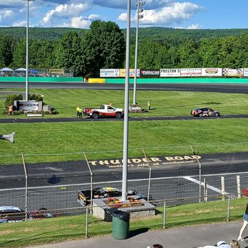 Thunder Road International Speedbowl - Race Tracks Near Me - Barre, Vermont Thunder Road International Speedbowl - Race Tracks Near Me - Barre, Vermont