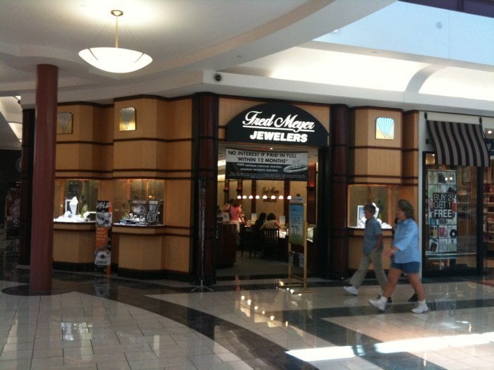 FRED MEYER JEWELERS Updated July 2024 3700 Rivertown Pkwy Sw Spc