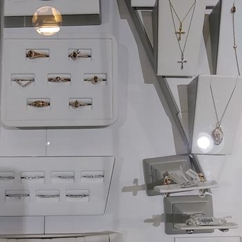 Devons Jewelers - Jewelry - Jewelry Near Me - Yuba City, California Devons Jewelers - Jewelry - Jewelry Near Me - Yuba City, California