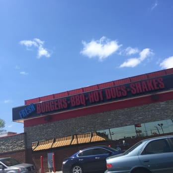 Cookout - the outside of a restaurant with cars parked in front of it - Fast Food Near Me - Roanoke Rapids, North Carolina Cookout - the outside of a restaurant with cars parked in front of it - Fast Food Near Me - Roanoke Rapids, North Carolina
