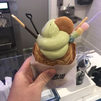 Roll Factory by Straycat Kitchen - Green Tea Kaiyaki - Poke Near Me - Pasadena, California