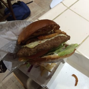 Carl's Jr - Fast Food Near Me - Patterson, California Carl's Jr - Fast Food Near Me - Patterson, California