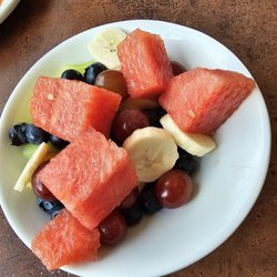 Ben & Florentine - Fresh fruit bowl