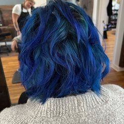 Smokin’ Gun Spa And Salon - Root shadow with vibrant blue.