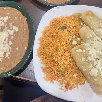 Los Arcos Kitchen And Cantina - Enchiladas Verdes - Mexican Near Me - Rochester, Minnesota Los Arcos Kitchen And Cantina - Enchiladas Verdes - Mexican Near Me - Rochester, Minnesota