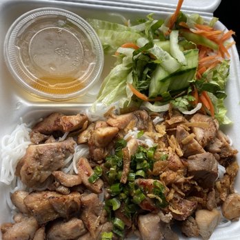 Pho 71 - Chicken vermicelli - Vietnamese Near Me - Pearland, Texas