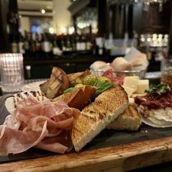 Maggiano's Little Italy