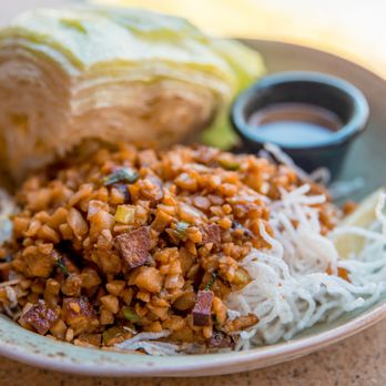 P.F. Chang's - Vegetarian Lettuce Wraps - Chinese Near Me - Honolulu, Hawaii