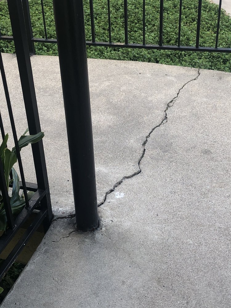 WOODLAND TERRACE APARTMENTS Updated June 2024 7080 Saranac St, La