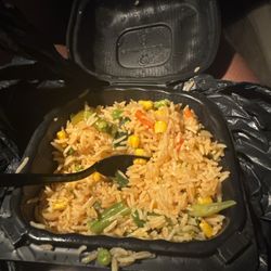 Spectrum Lounge - This is not Jolof Rice. Fried rice at best. But not Jolof.