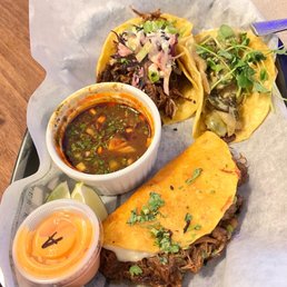Queso-birria Taco