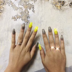 Luxe Nails Bar