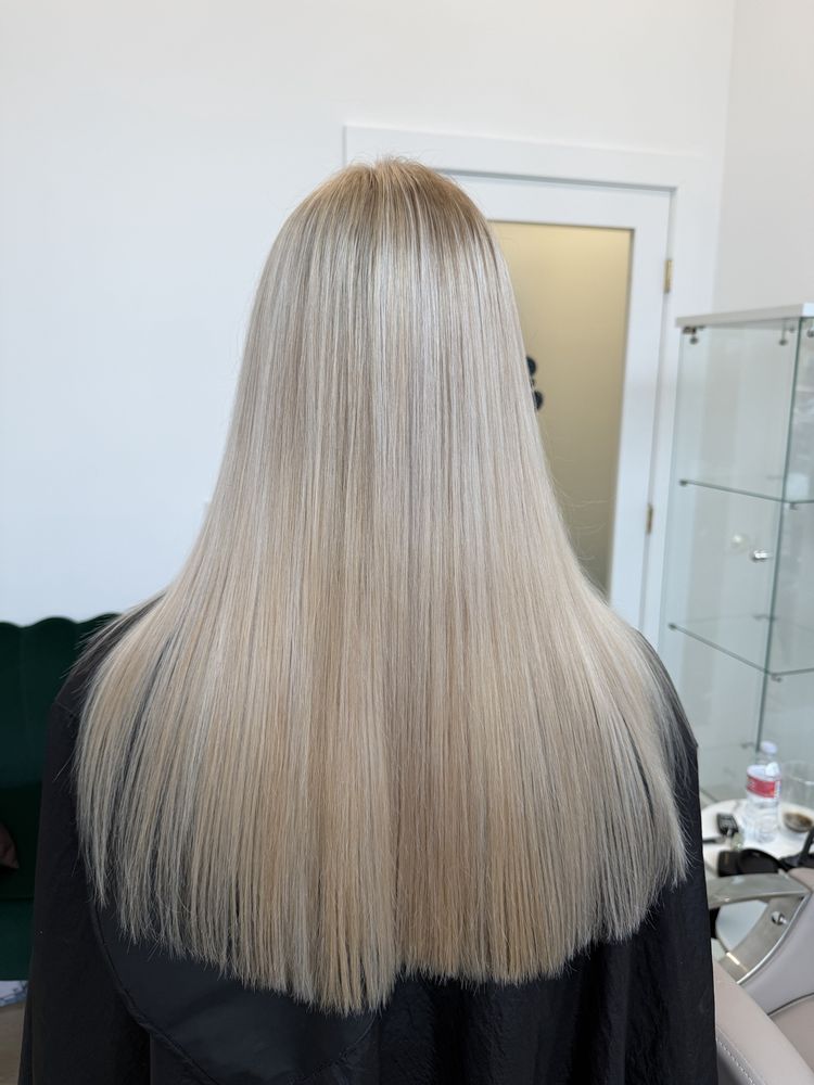 Boom Beauty Time Hair Studio Logo