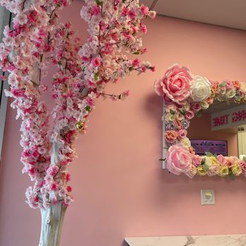 QTea Boba - Decor - Bubble Tea Near Me - SACRAMENTO, California
