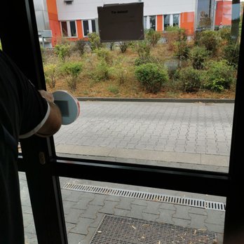 Burger King - Defekte tuer - Fast Food Near Me - Wildau, BB Burger King - Defekte tuer - Fast Food Near Me - Wildau, BB