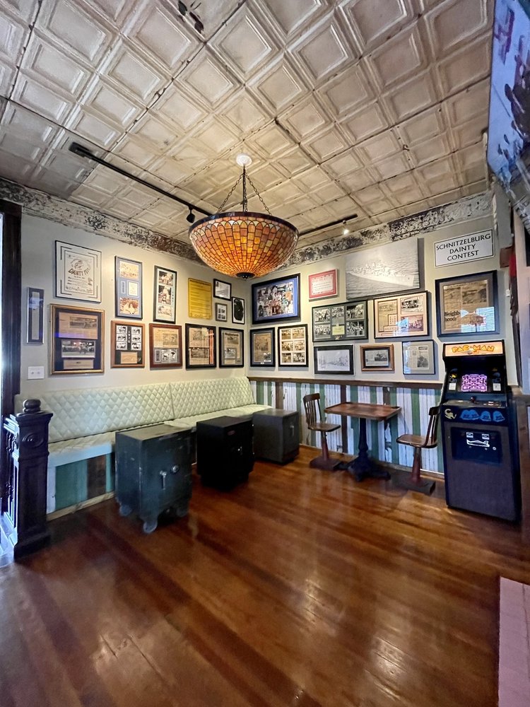 HAUCK’S CORNER 125 Photos & 40 Reviews 1000 Goss Ave, Louisville