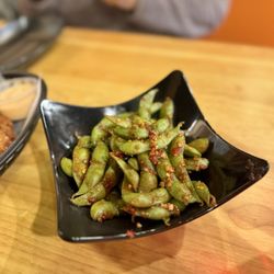 Zen Ramen & Grill - Edamame (spicy garlic)