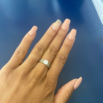 Happiness Nail and Spa - Nail Salons Near Me - Rancho Cucamonga, California