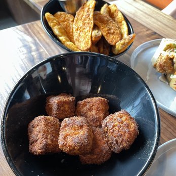 Jojo - Nashville hot popcorn chicken. Super spicy. - American Near Me - Portland, Oregon