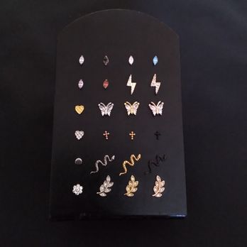 Black Onyx - Titanium press fit/Surgical steel screw back Ear/Nose jewelry. - Tattoo Near Me - Brooklyn, New York