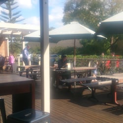 Tollgate Hotel - The Beer Garden