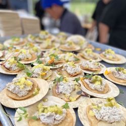 Little Moir's Hibiscus Streatery