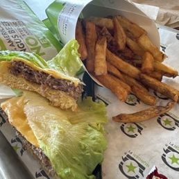 SINGLE BURGERFI CHEESEBURGER