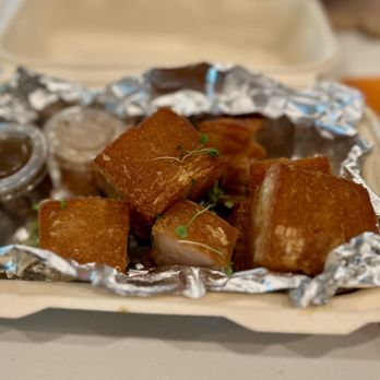 Malaya Eats - Lechon - Filipino Near Me - Reno, Nevada