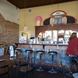 Papaw's Kookies & Kream Ice Cream Parlor - Papaw's Ice Cream