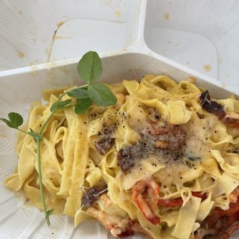 allmine - Lobster pasta - Pizza Near Me - Oceanside, California
