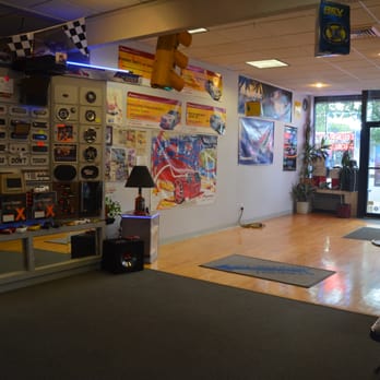 Stereo Upgrade Inc - showroom - Car Stereo Installation Near Me - Ozone Park, New York Stereo Upgrade Inc - showroom - Car Stereo Installation Near Me - Ozone Park, New York