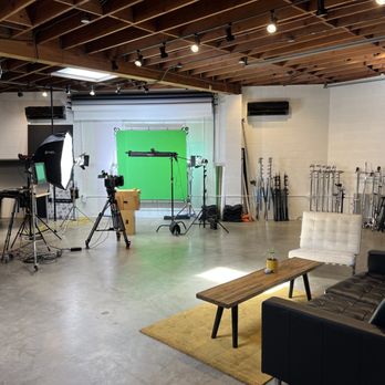 Limbo Films - our sweet little studio in close-in Portland - Video/Film Production Near Me - Portland, Oregon Limbo Films - our sweet little studio in close-in Portland - Video/Film Production Near Me - Portland, Oregon