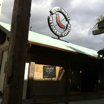 Kufflers Weinzelt - Wine Bars Near Me - Munich, BY