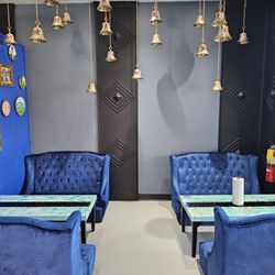 Jay Bhavani Atlanta - Low seats and couches