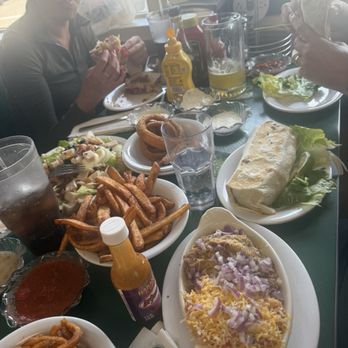 Happy Burger Diner - Diners Near Me - Mariposa, California Happy Burger Diner - Diners Near Me - Mariposa, California