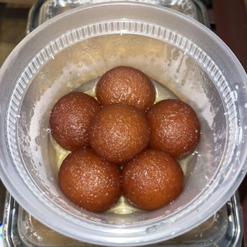 Pizza N Curry - Gulab jamun - Indian Near Me - Shorewood, Wisconsin Pizza N Curry - Gulab jamun - Indian Near Me - Shorewood, Wisconsin
