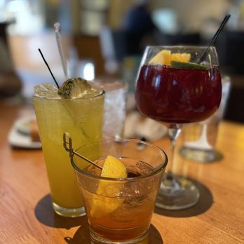California Pizza Kitchen - Sangria and other drinks - Pizza Near Me - Albuquerque, New Mexico