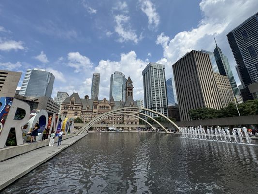 Nathan Phillips Square by null
