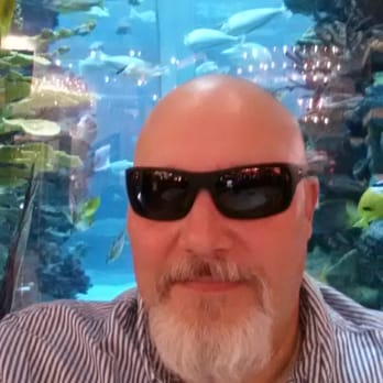 Chart House - The fish tank background - Seafood Near Me - Las Vegas, Nevada Chart House - The fish tank background - Seafood Near Me - Las Vegas, Nevada