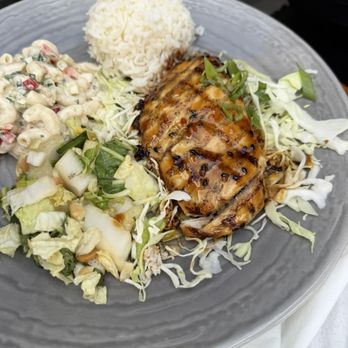 Duke's La Jolla - Huli Chicken Plate - New American Near Me - La Jolla, California