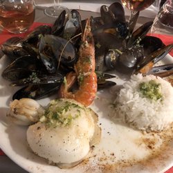 Le Bellagio - Seiche et gambas à la plancha , moules riz basmati