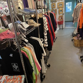 Pawleys Island General Store - Grocery Near Me - Pawleys Island, South Carolina